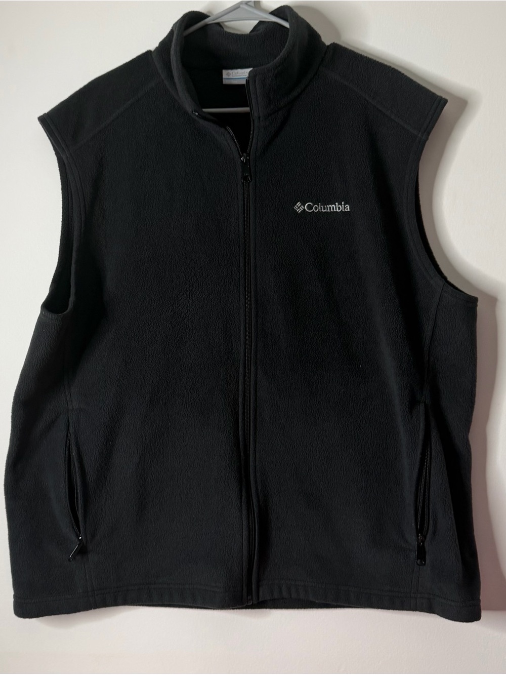 Columbia Black Fleece Vest with Full Zip